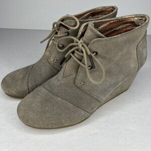 TOMS Desert Womens Size 10 Taupe Gray Lace-Up Soft Suede Wedge Ankle Boots